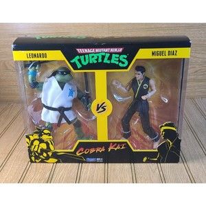 Teenage Mutant Ninja Turtles, Cobra Kai Leonardo vs Miguel Diaz Action Figure